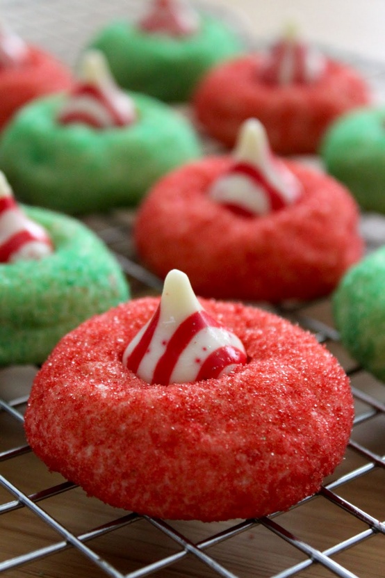 Tasty Treat Tuesday: Candy Cane Blossoms Christmas Cookies